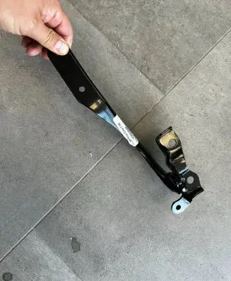 Subaru Outback (BS) Engine bonnet/hood hinges 57260AL00A9P