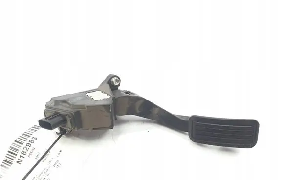 Toyota Yaris Accelerator throttle pedal 50529912493