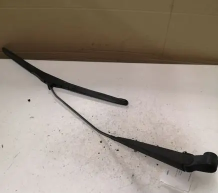 Mazda 6 Rear wiper blade arm