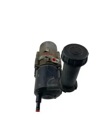 Peugeot 307 Power steering pump 9680987180