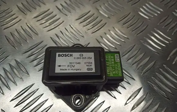 Mazda CX-7 ESP (stability system) control unit F153437Y1