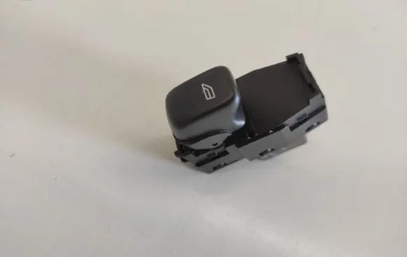 Volvo S60 Electric window control switch 30658696