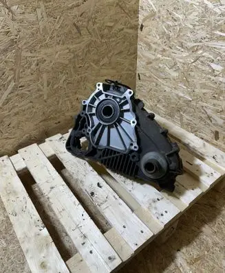 BMW X5 E70 Gearbox transfer box case 7574777 7112002