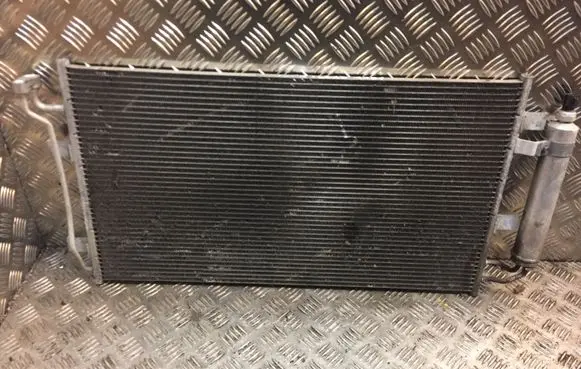 Nissan Leaf I (ZE0) A/C cooling radiator (condenser)