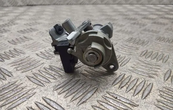 Audi A6 Allroad C6 Front door lock (next to the handle) 8E0827573