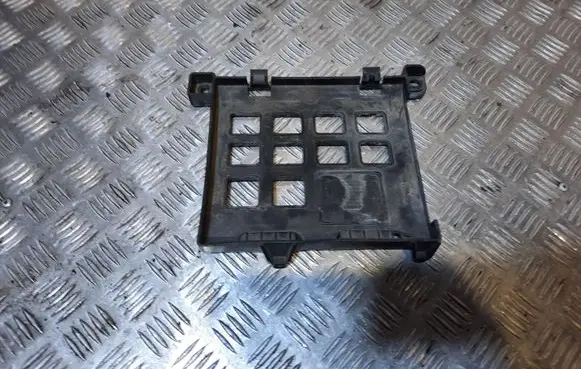 Audi A8 S8 D4 4H Other engine bay part 4H0906330E 4H0906330