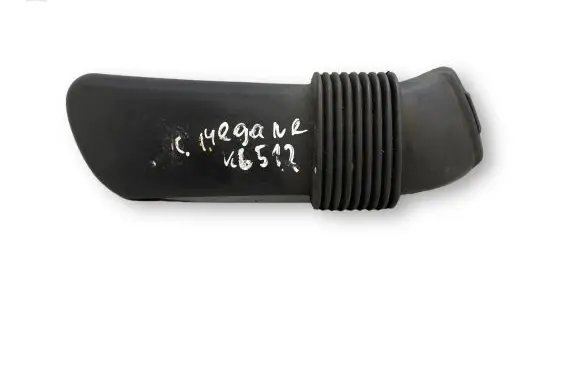 Renault Megane III Air intake duct part 244930002R T06009A154C