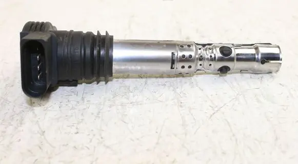 Audi TT Mk1 High voltage ignition coil 0986221024