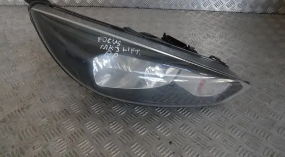 Ford Focus Headlight/headlamp