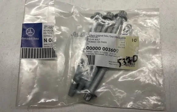 Mercedes-Benz Sprinter W906 Generator/alternator bracket N000000003609