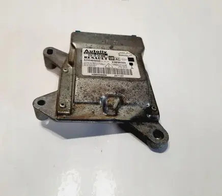 Renault Trafic II (X83) Airbag control unit/module 8200469203