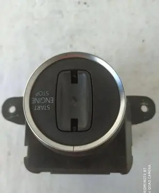 Volkswagen Touareg II Ignition lock 7P6905843A