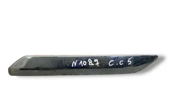 Citroen C5 Front bumper splitter molding 8488GC