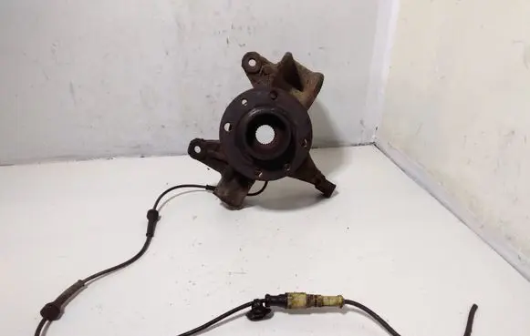 Renault Scenic II - Grand scenic II Front wheel hub spindle knuckle