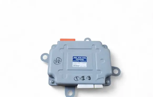 Lexus NX Battery control module 8989248050