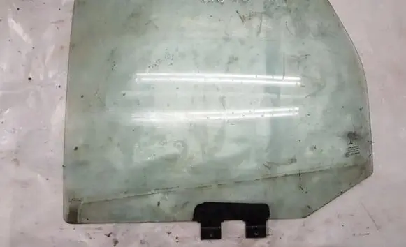 Mitsubishi Colt Rear door window glass