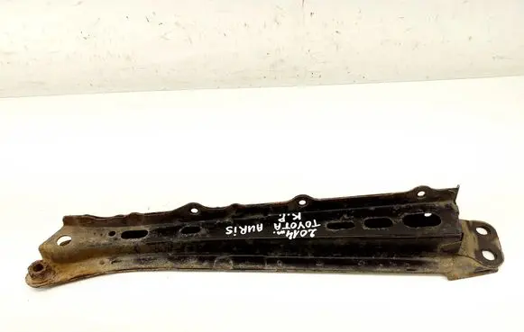 Radiator support slam panel bracket