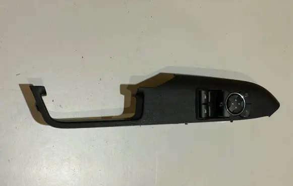 Ford Mustang VI Electric window control switch GR3B14A563