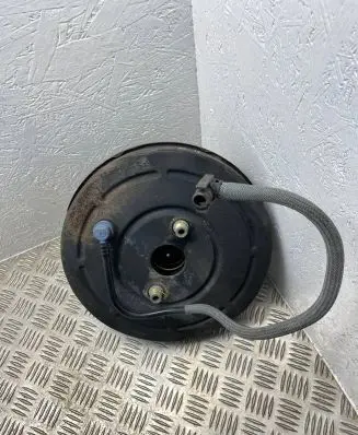 Renault Megane II Brake booster 