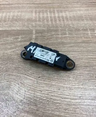 Mercedes-Benz C W203 Airbag deployment crash/impact sensor 0018209126