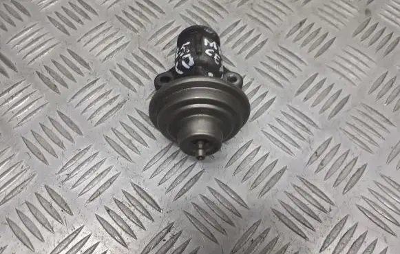 Mercedes-Benz E W210 EGR valve 0021401760