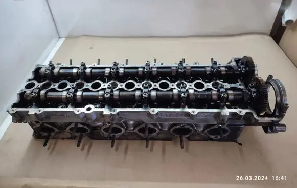 BMW X5 E70 Engine head 