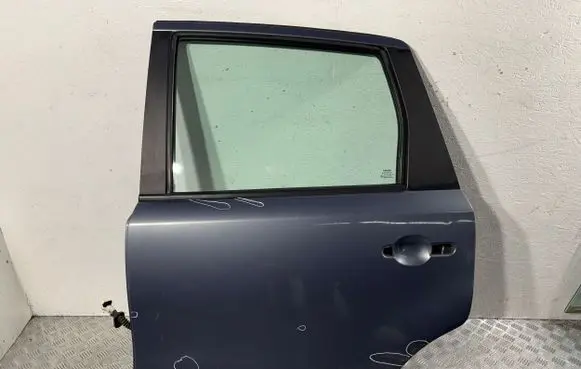 Nissan Note (E11) Rear door H21019U0M0 823019U000