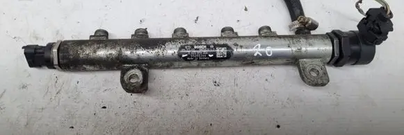 Opel Zafira B Fuel main line pipe 55200266