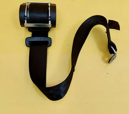 Seat Toledo III (5P) Rear seatbelt 8P0857805