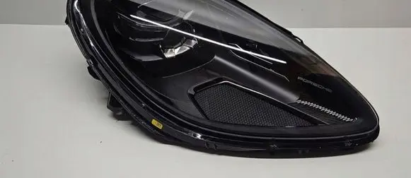 Porsche Macan (95B) Headlight/headlamp 95B941010H PR017.n.puszka