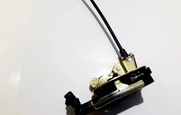 Ford Windstar Front door lock 911203 932511