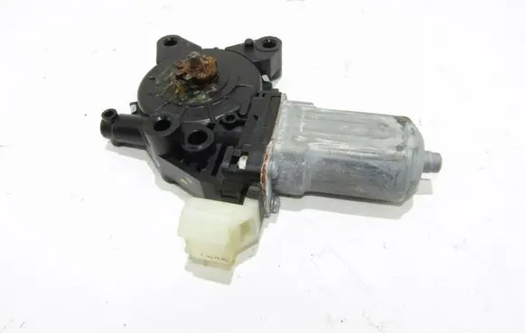 KIA Soul Front door window regulator motor 824601M000