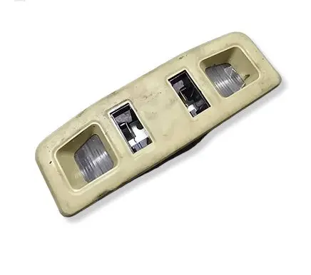 Mitsubishi Space Star Front seat light MB947239