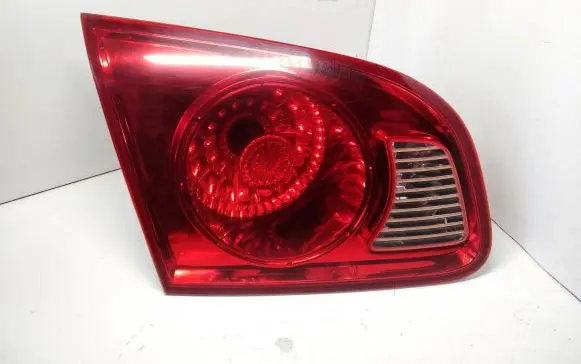 Hyundai Santa Fe Tailgate rear/tail lights 924052B000
