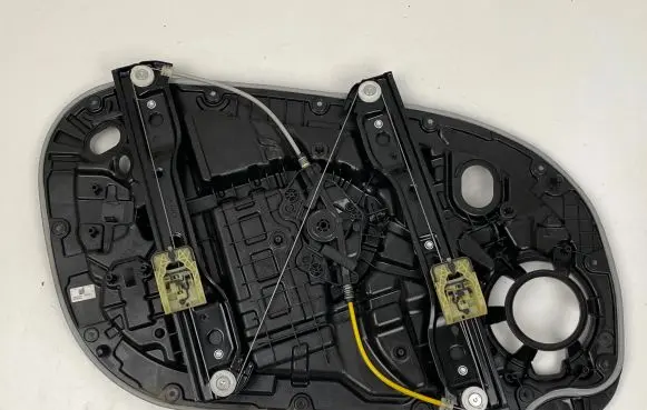 Volvo V90 Cross Country Front window lifting mechanism without motor 4673290 675958888 DMY20FR1