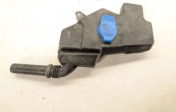 Audi A6 Allroad C7 Windshield washer fluid reservoir/tank 4G1955462A