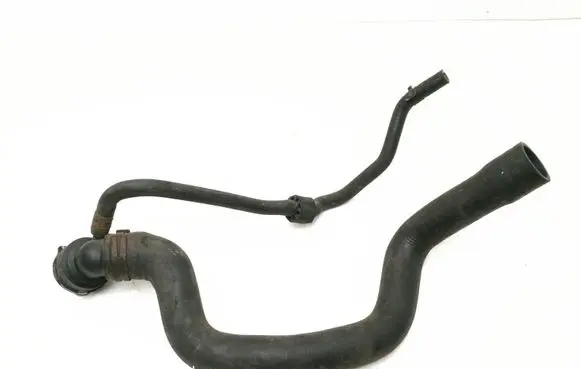 Volkswagen PASSAT B6 Engine coolant pipe/hose 6Q0122291E