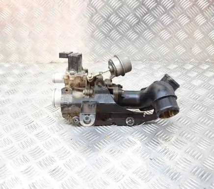 Land Rover Discovery 5 EGR valve FK6298659C 70220704