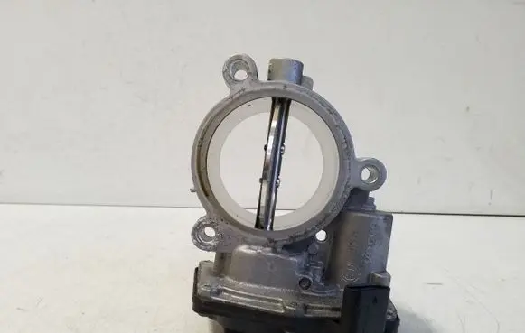 Volvo XC90 Throttle valve 31459842