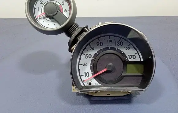 Citroen C1 Speedometer (instrument cluster) 838000H032