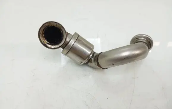 BMW 5 E60 E61 EGR valve line/pipe/hose