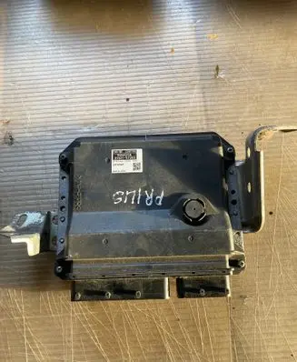 Toyota Prius (XW30) Engine control unit/module 8966147280 2753007394