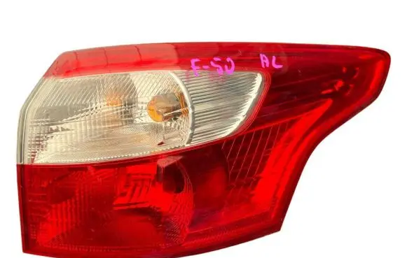 Ford Focus Rear/tail lights e415066 bm5113484cg
