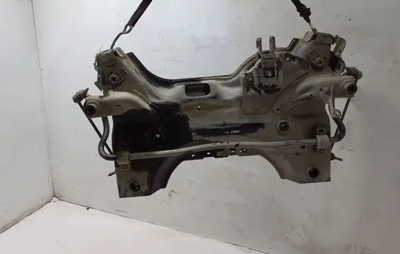 Toyota Proace Front subframe SU001A6813
