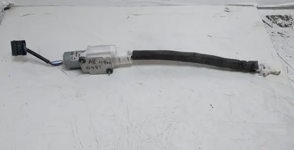 Audi A8 S8 D3 4E Seat belt adjustment motor 602044200