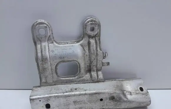 BMW 1 F20 F21 Front bumper mounting bracket 7266194 10031013 211211