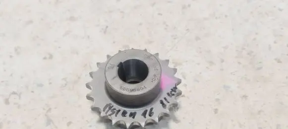 Opel Astra J Timing chain sprocket 55596894