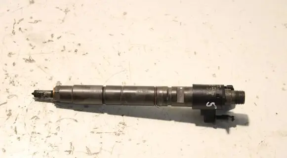 Volvo V60 Fuel injector 31303238 0445116046