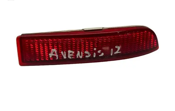 Toyota Avensis T270 Rear tail light reflector R1152 7403 E43020009