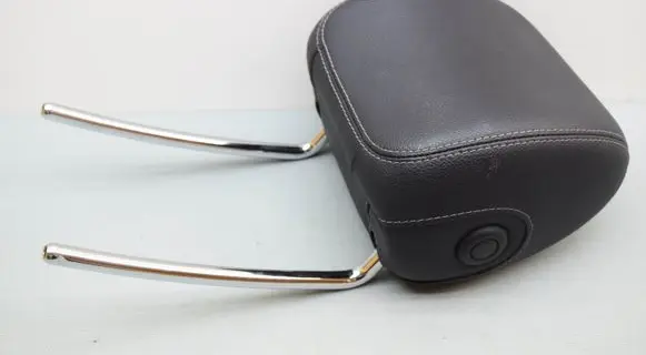 Mercedes-Benz GLC X253 C253 Front seat headrest 